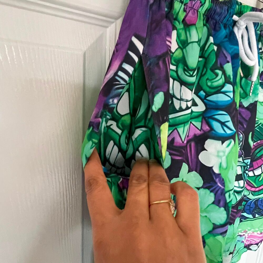 Men's Size S Tiki God Hawaiian Swim Shorts Purple Green Board Shorts Trunks - Picture 5 of 8